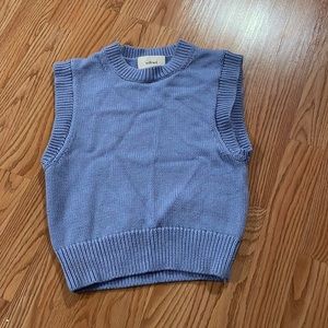 Aritzia Wilfred Sweater Vest